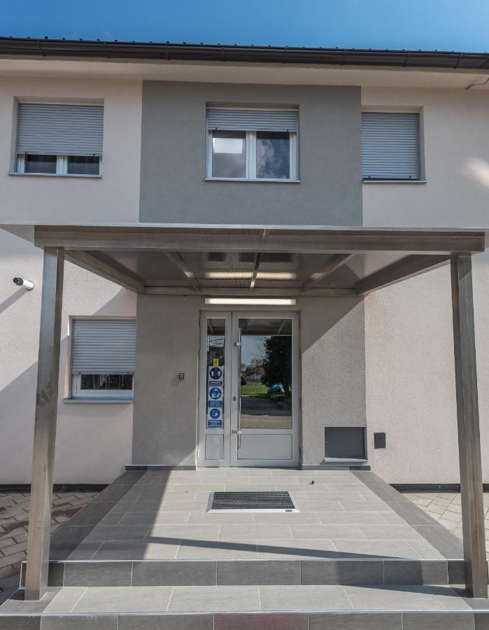 Vila Safir Loznica Exterior photo