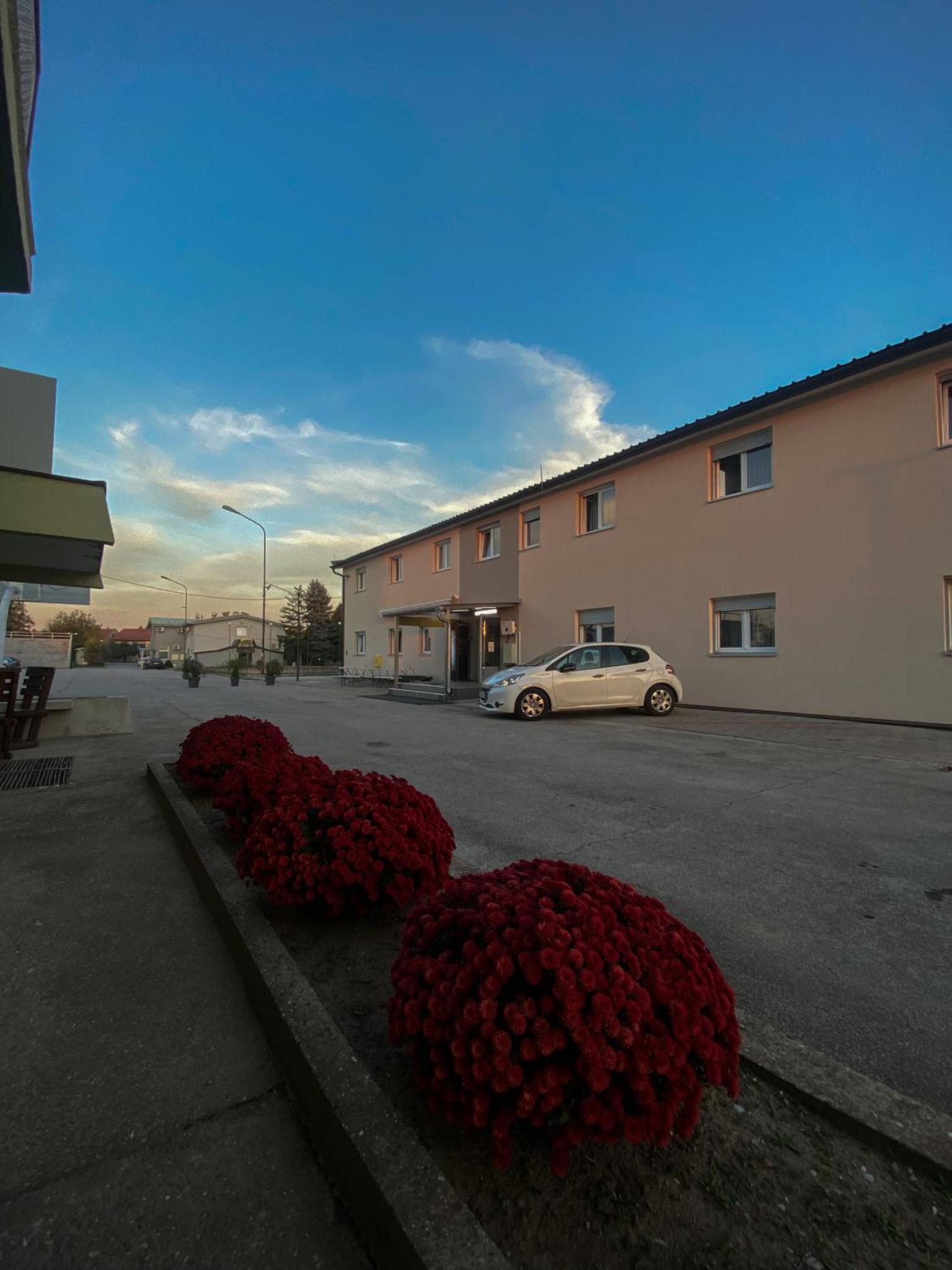 Vila Safir Loznica Exterior photo